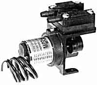 Pressure/Vacuum Pump Model 011 DC Powered Diaphragm Type